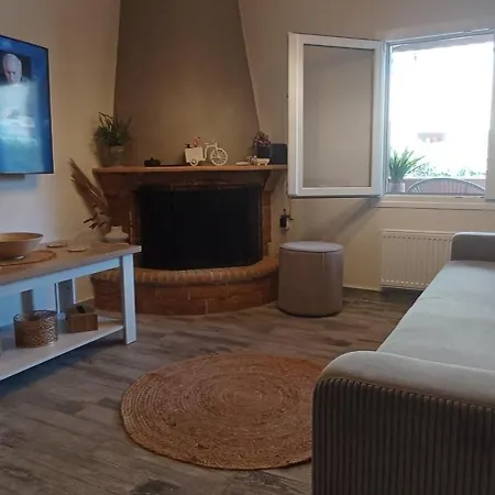 Sweet Maisonette In Corfu Town アパート *