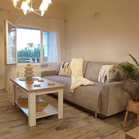 Sweet Maisonette In Corfu Town 아파트