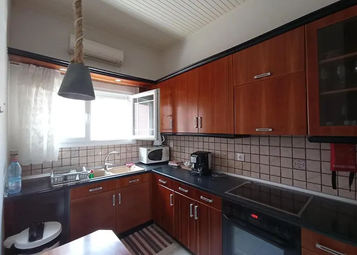 Sweet Maisonette In Corfu Town Apartment *