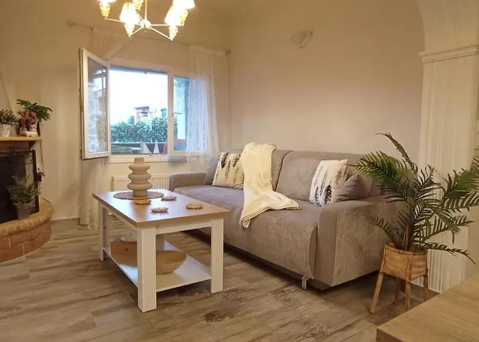 Sweet Maisonette In Corfu Town Apartment